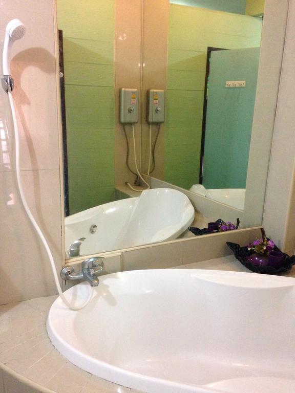 Chang Hotel Τσιάνγκ Μάι Εξωτερικό φωτογραφία